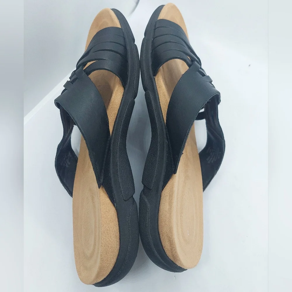 Easy Spirit Semeadow Slip On Sandals Size 8.5M Black Leather Open Toe Shoe